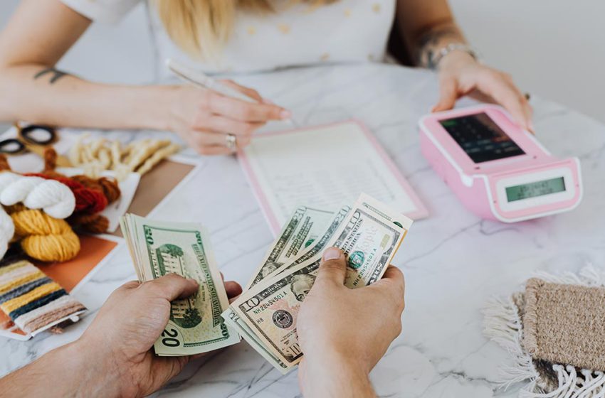  7 Books To Level Up Your Savings Mindset