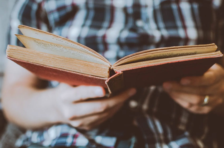  6 Inspirational Books Every Student Should Read