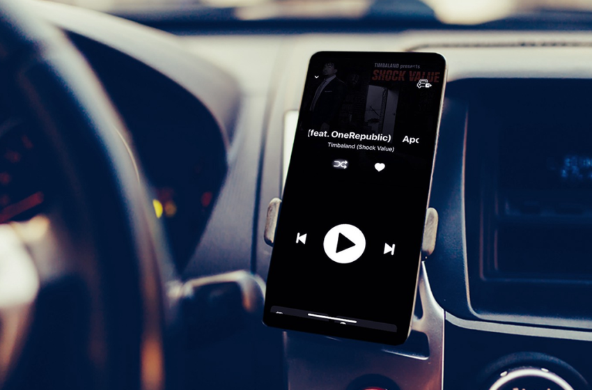 10 Best Songs For Your Road Trips